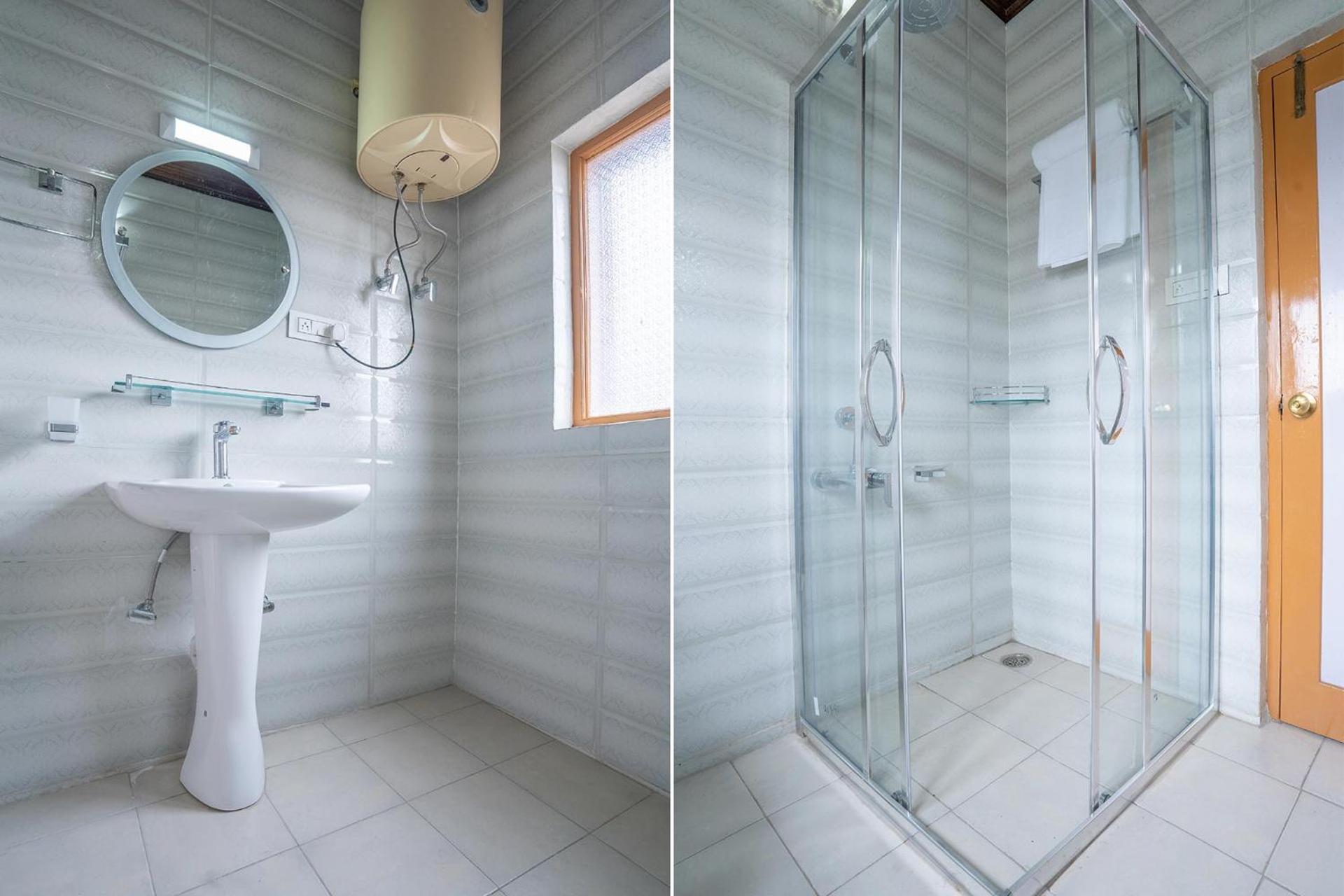 Stayvista At Pinewood Villa - Pet Friendly Villa With Lawn & Pool Table Srīnagar Exteriör bild