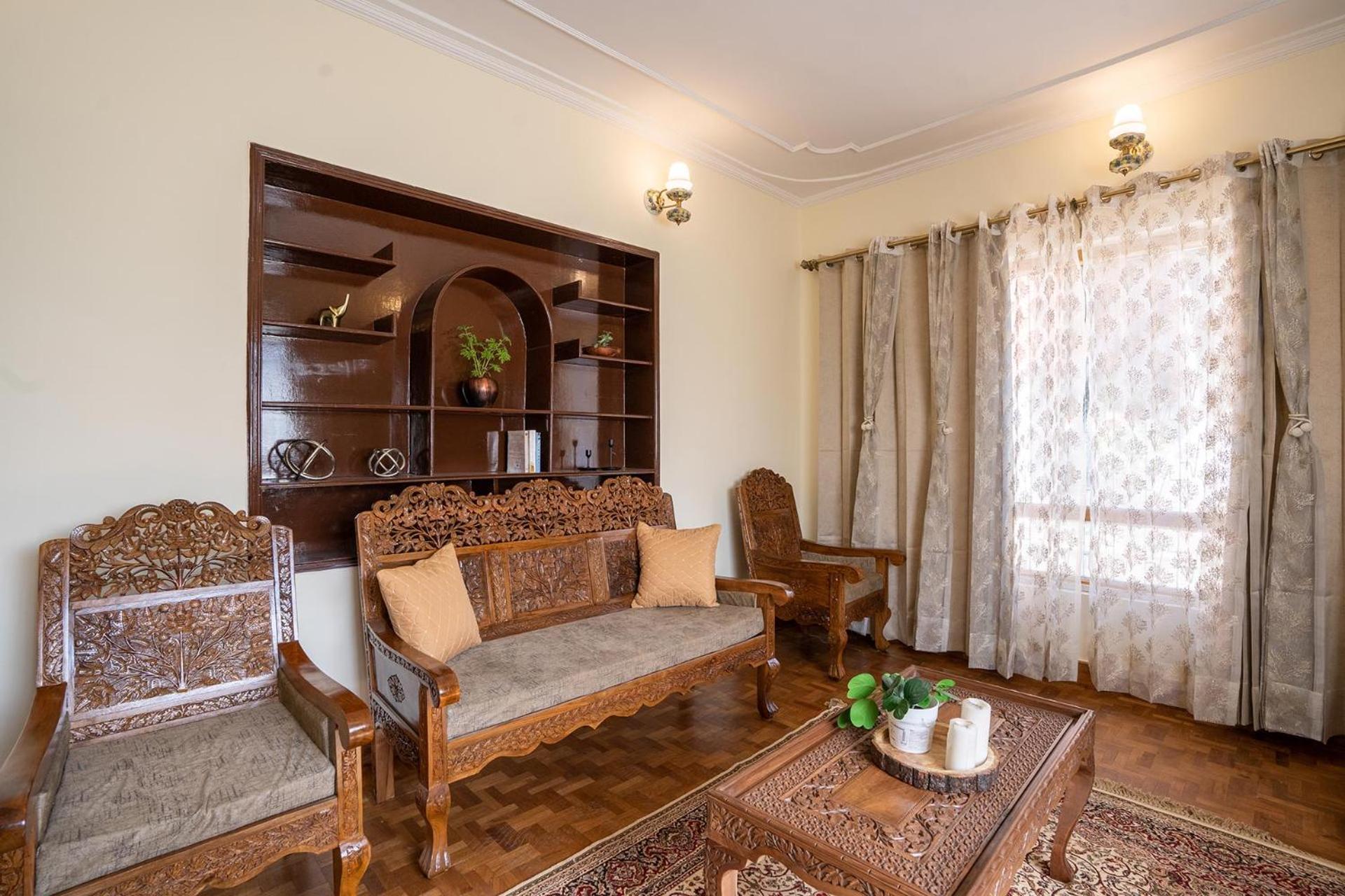 Stayvista At Pinewood Villa - Pet Friendly Villa With Lawn & Pool Table Srīnagar Exteriör bild